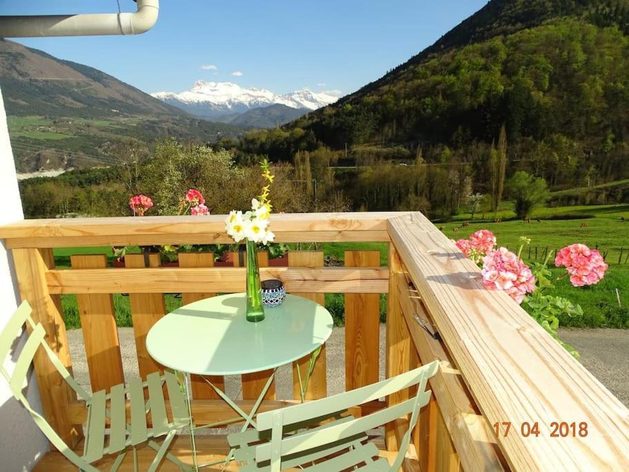 Gite De Charme : La Grange Au Lac Azur Treffort  Luaran gambar